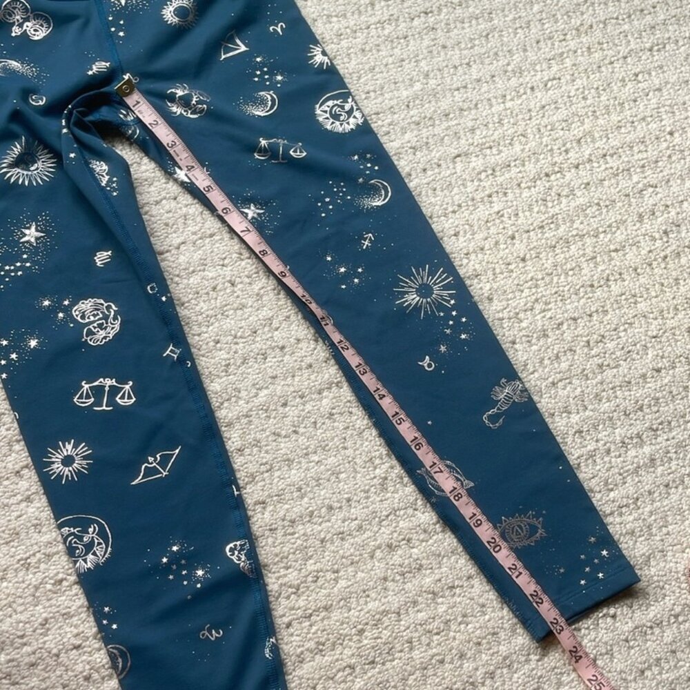 Beyond Yoga Teal Celestial Print Leggings - Picture 6 of 11